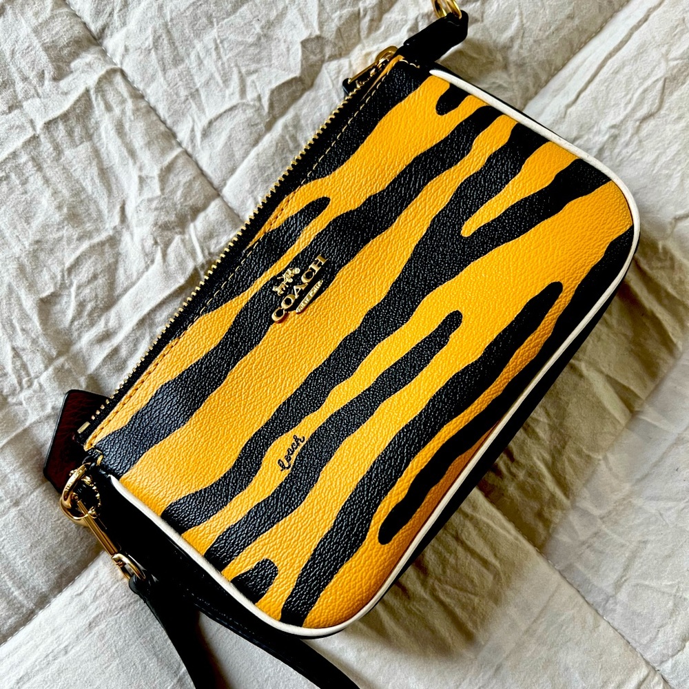 Coach tiger wristlet